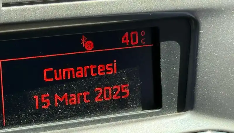 Adana'da Sıcak Havanın Etkisi: Termometre 40 Dereceyi Geçti!