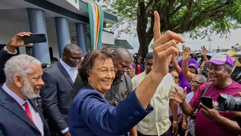 Surinam Tarihinde İlk Kadın Devlet Başkanı Seçildi: Reformların Müjdecisi Mi?