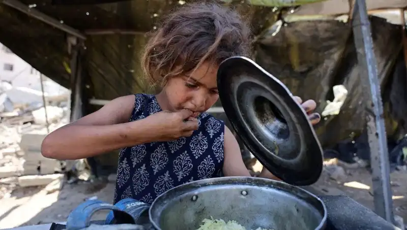 Gazze'de Kıtlık Alarmı: Açlık, En Savunmasızların Omuzlarına Yük Oluyor