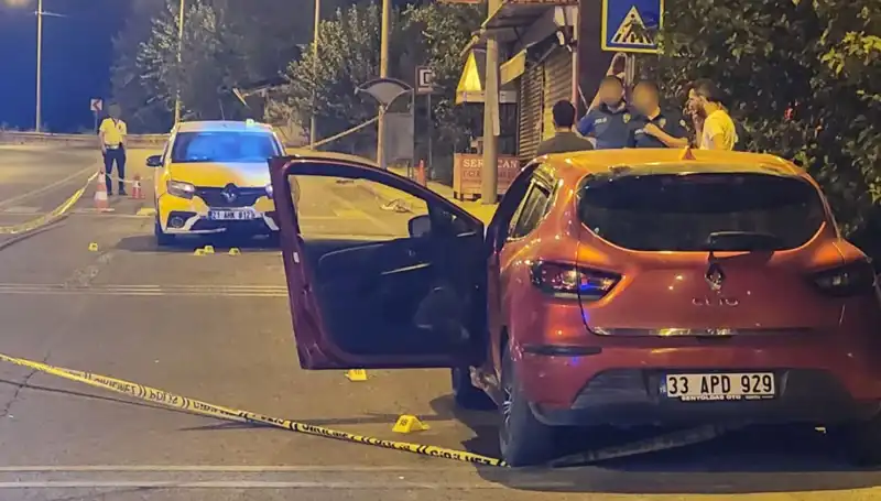 İki Araç Arasında Çıkan Silahlı Kavga: 2 Ölü, 5 Yaralı