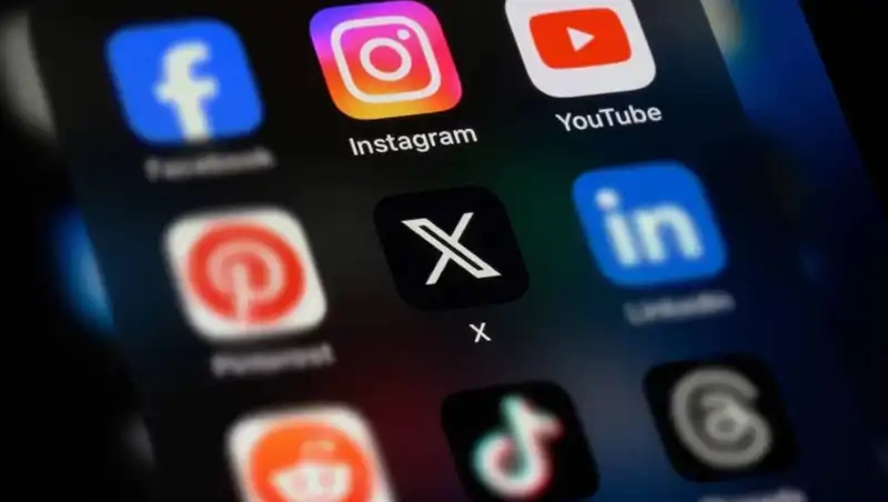 Facebook, WhatsApp ve Instagram’a Getirilen Kısıtlamalar Neden Sürekli Genişliyor?
