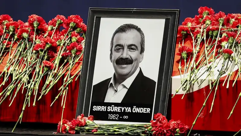 Meclis’te Sırrı Süreyya Önder’ın Anılması: Hatıralar ve Mesajlar
