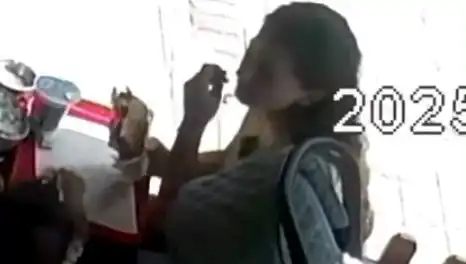 Saçını Tostun İçine Koyan Kadının Şok Edici Gerekçesi