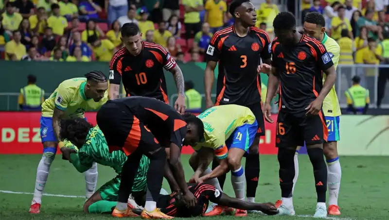 Davinson Sanchez’in Korkunç Kazası: Kafası Kafaya Çarpınca Bilincini Kaybetti