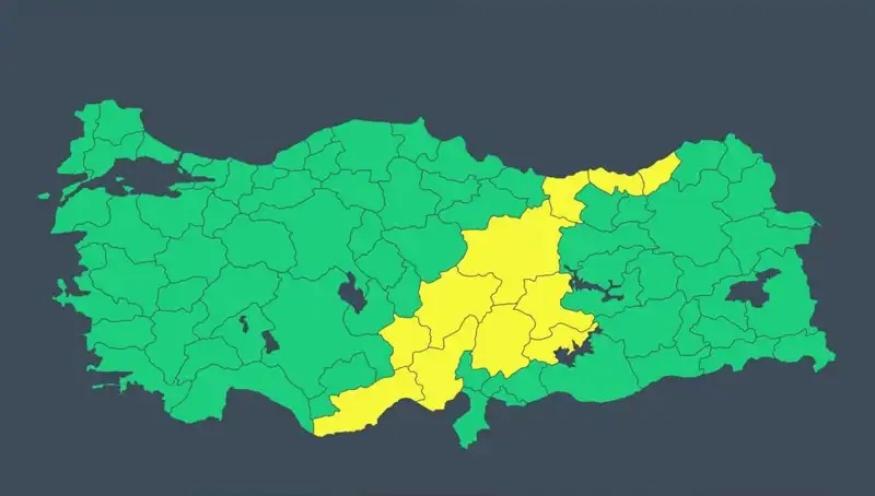 Türkiye'nin 11 İlinde Sağanak ve Fırtına Alarmı! Hava Durumu Uyarıları Yayınlandı