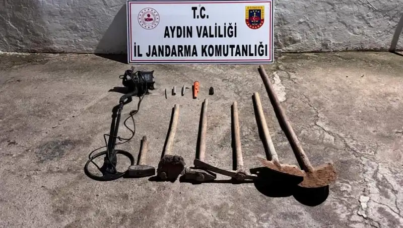Aydın’da Kaçak Kazı Operasyonu: 5 Kişi Suçüstü Yakalandı