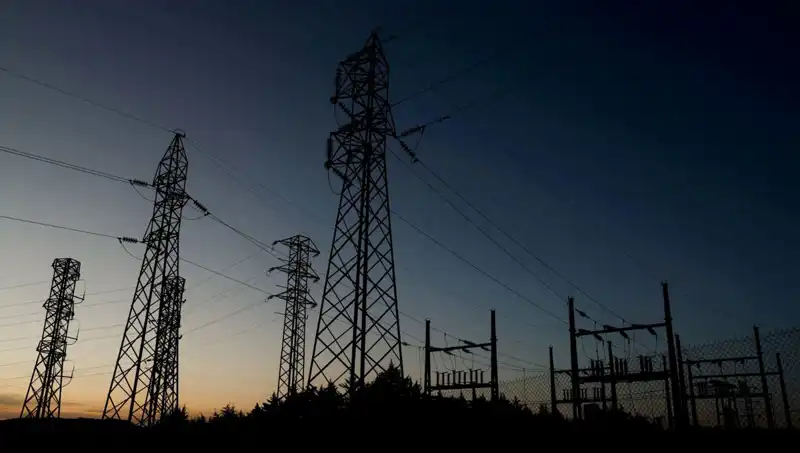 İzmir'de Elektrik Kesintileri: Torbalı, Ödemiş ve Bayındır Etkilendi