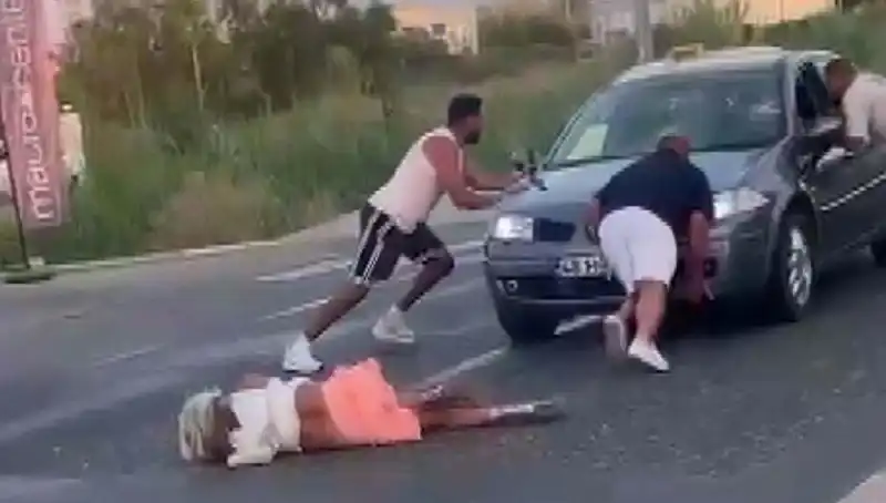 Fethiye’deki İngiliz Turistin Ardındaki Gizemli Ölüm: Detaylar Ortaya Çıkıyor