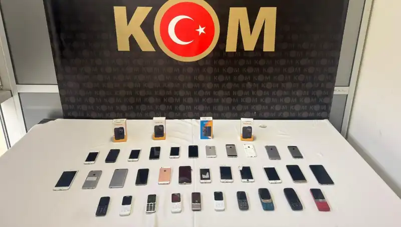 Gümrük Kaçağı Cep Telefonları: Yılın En Büyük Operasyonu Gerçekleşti!