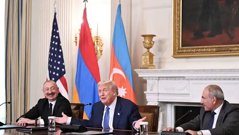 Aliyev'den Ermenistan'a Şaşırtan Anayasa Çağrısı: Harekete Geçme Zamanı Geldi