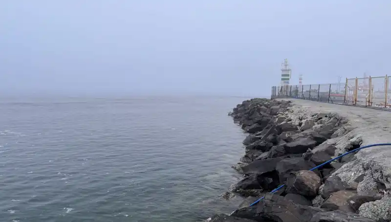 Çanakkale Boğazı'nda Sis Nedeniyle Transit Gemi Geçişleri Durduruldu