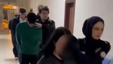 Silahlı Telefon Gaspçılarının Yakalanma Anı Kadrajda!